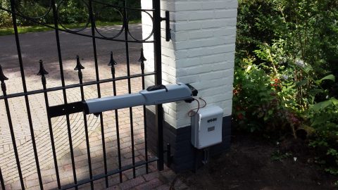 Bestaande-automatisering-vervangen-voor-FAAC-413